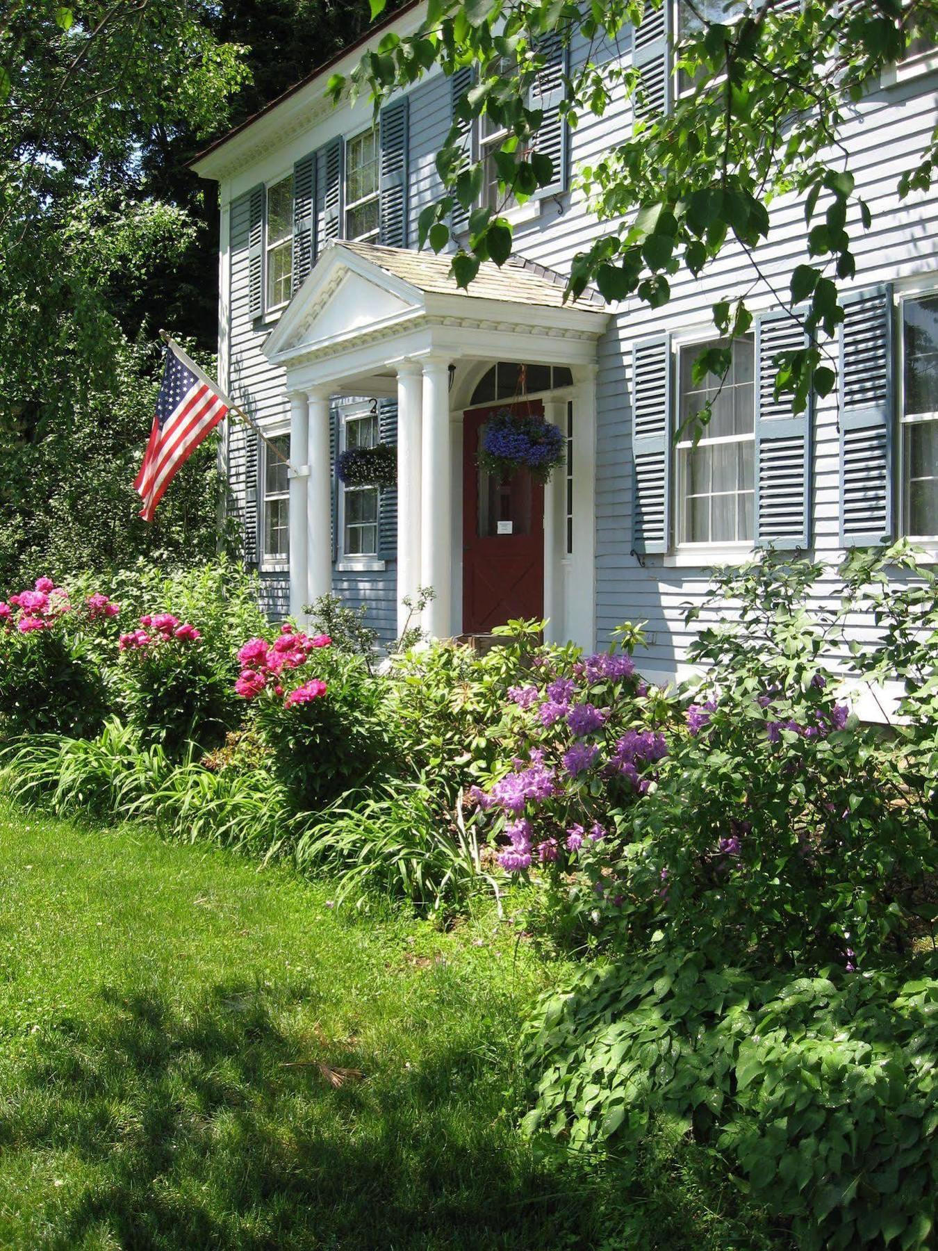 Centennial House Bed And Breakfast Northfield Exterior photo