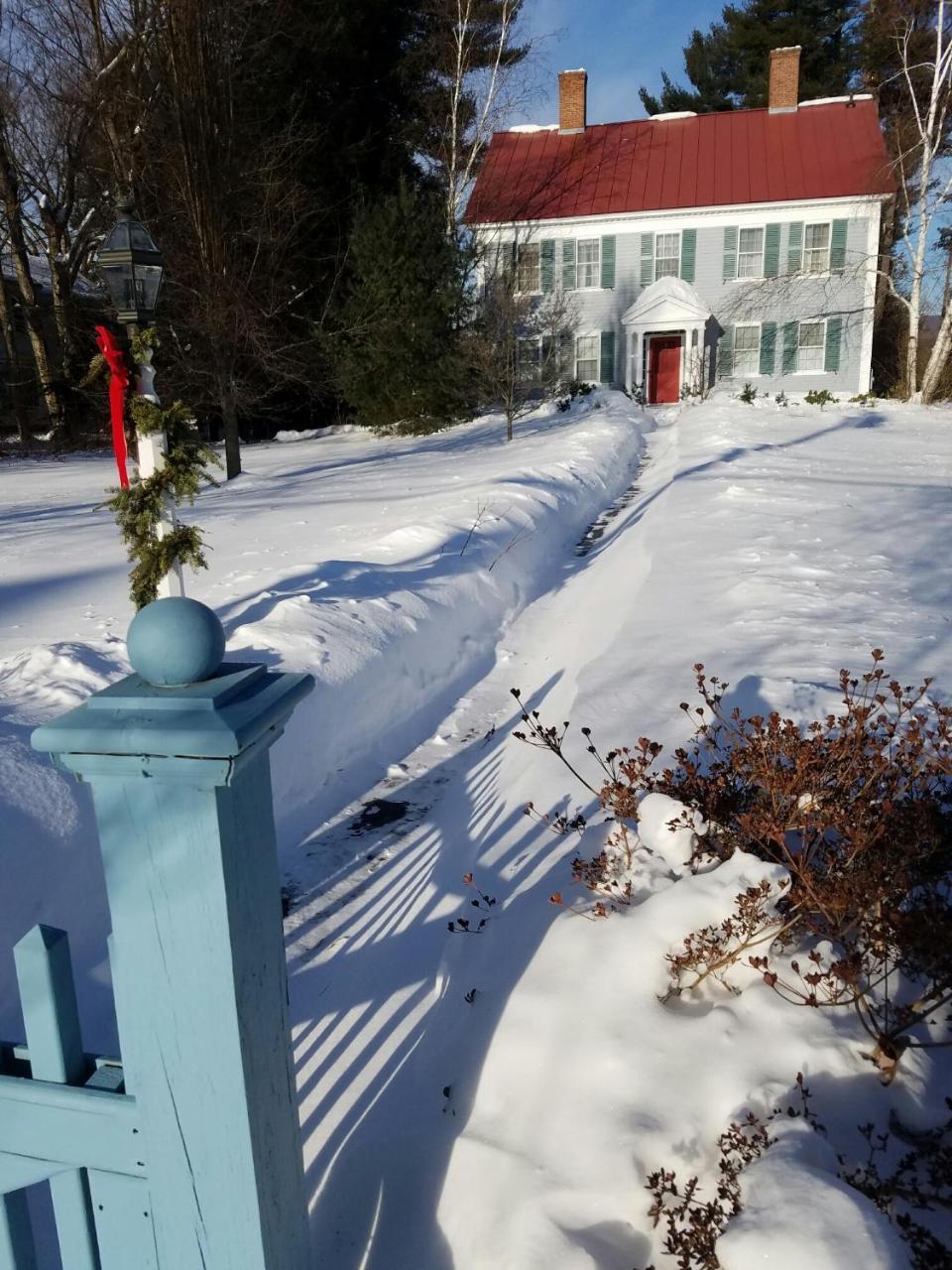 Centennial House Bed And Breakfast Northfield Exterior photo